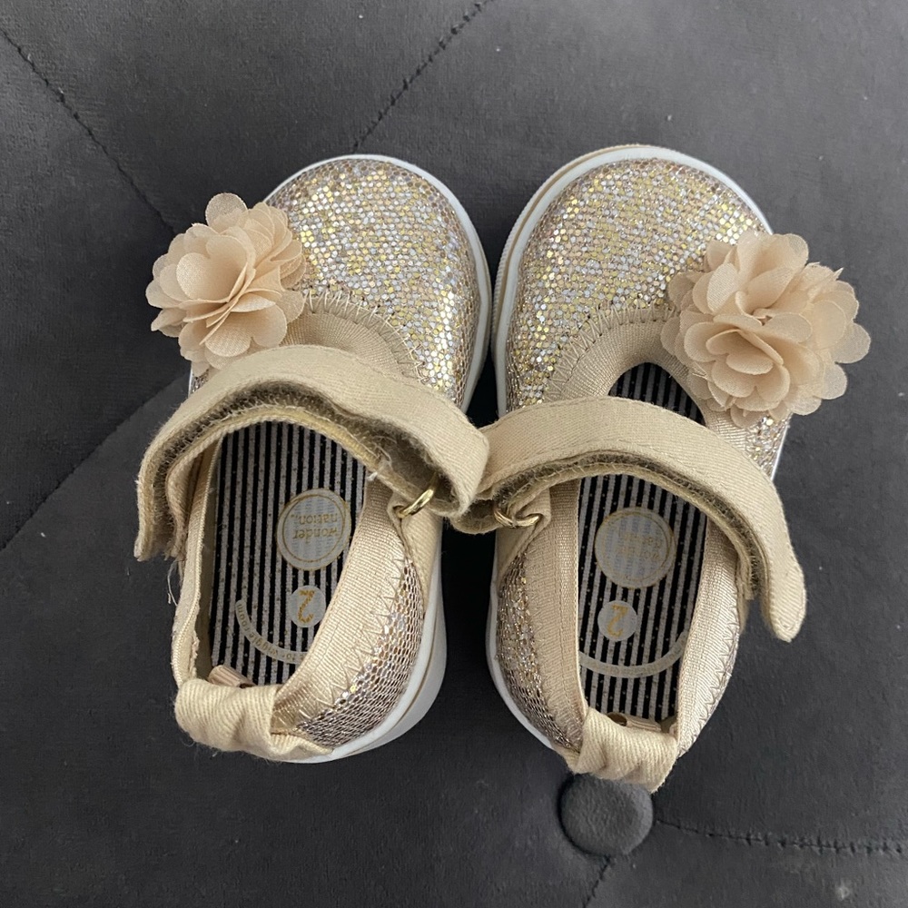 Hard bottom dress shoes